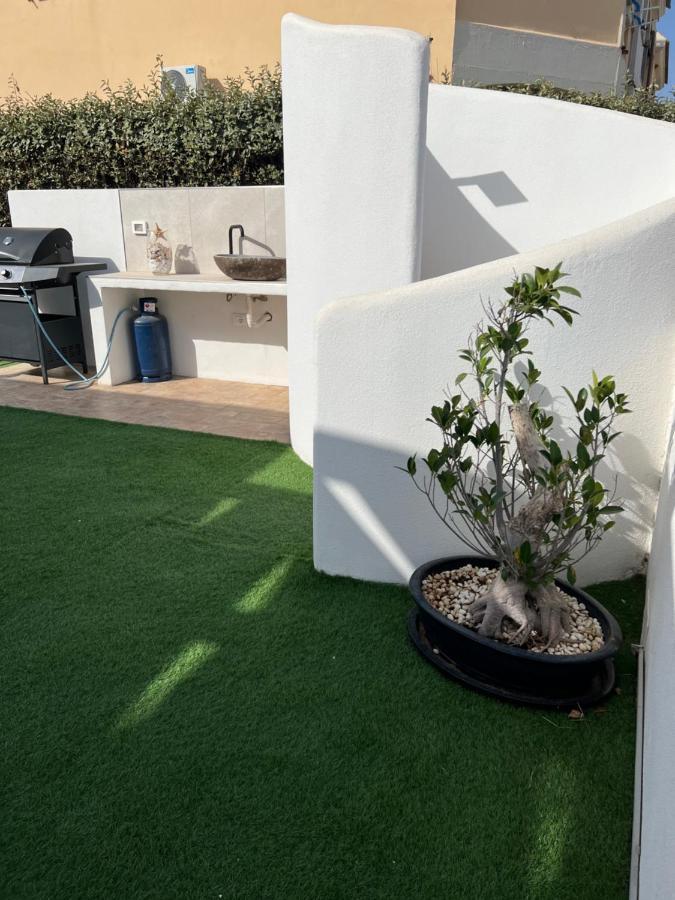 Le Residenze Del Mare Monolocale N2 Apartment Ла Калета Екстериор снимка