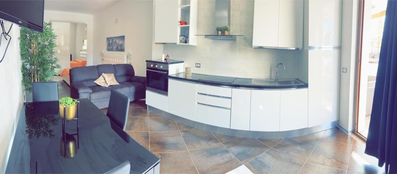 Le Residenze Del Mare Monolocale N2 Apartment Ла Калета Екстериор снимка