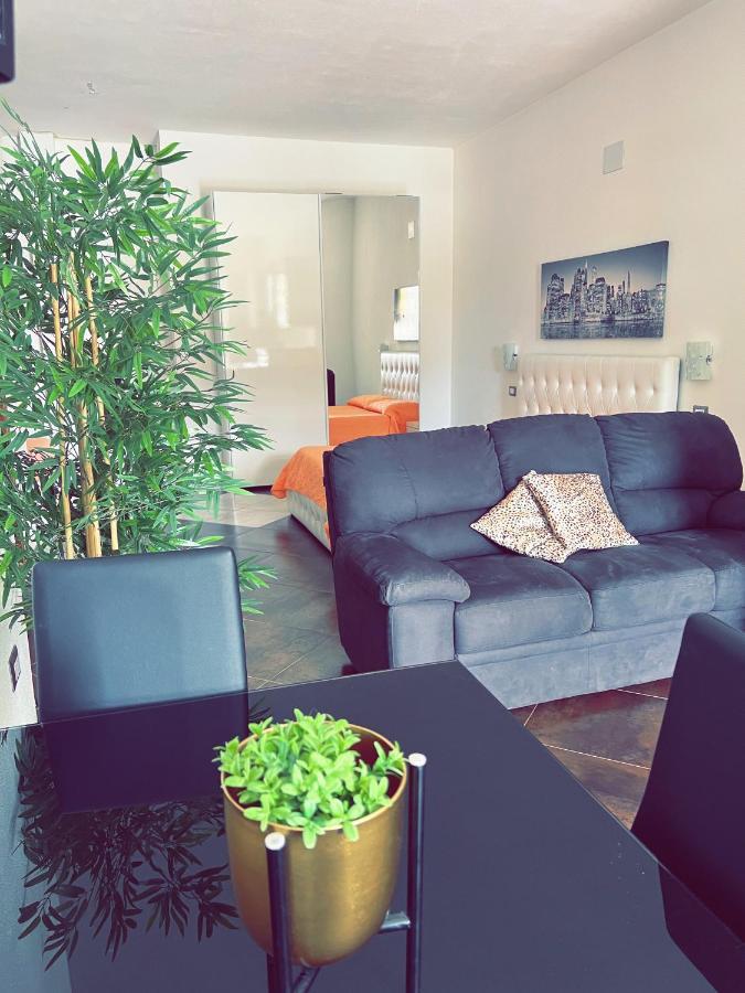 Le Residenze Del Mare Monolocale N2 Apartment Ла Калета Екстериор снимка
